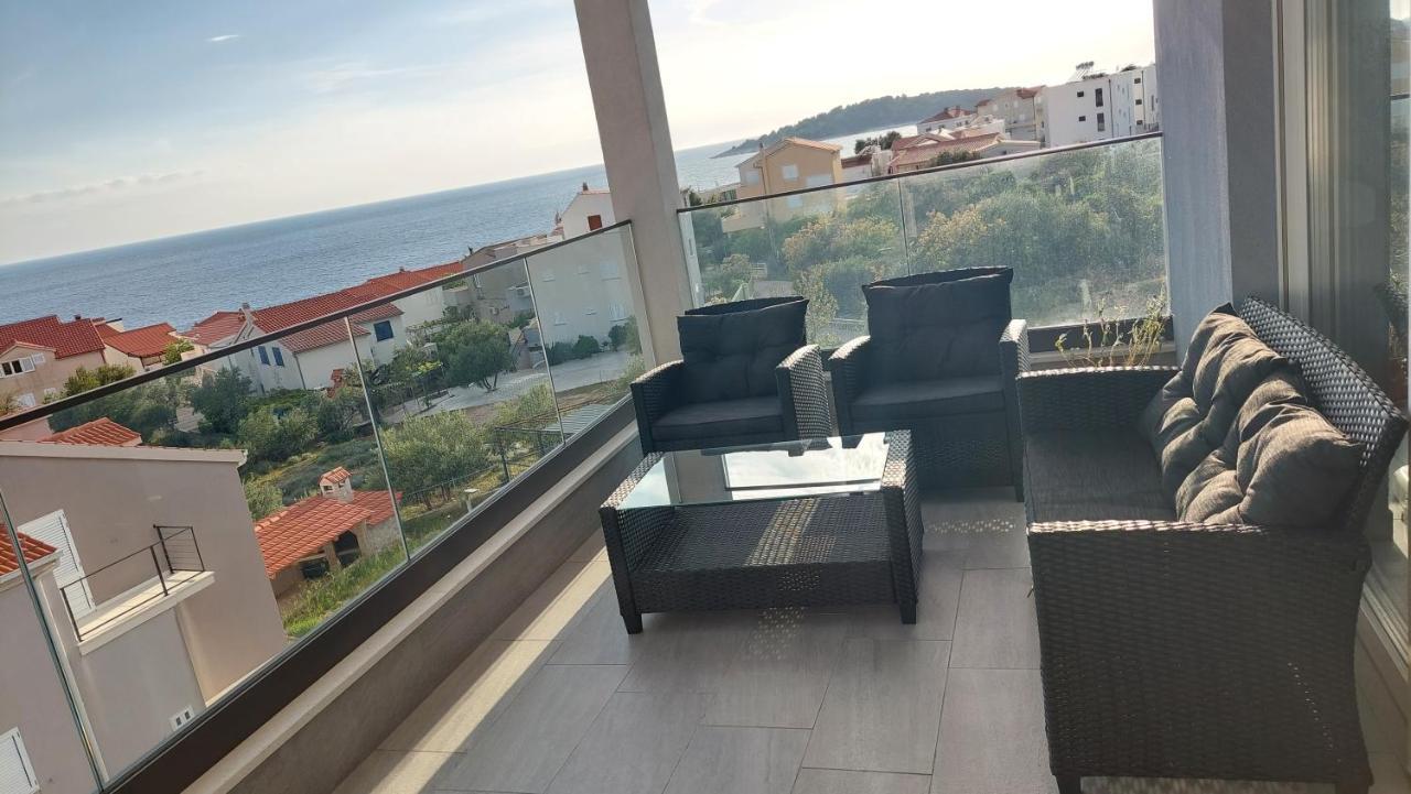 Апартаменты Penthouse Dream Look Рогозница Экстерьер фото